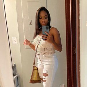 Meet your Posher, Yaya